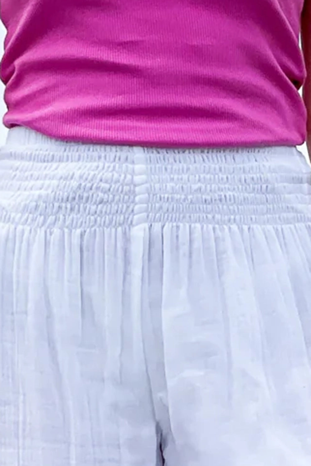 White elastic waistband trousers